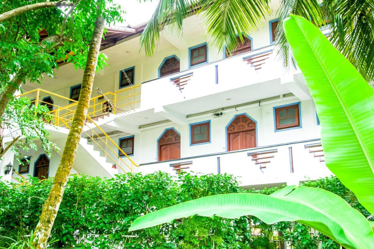No Name Rest Hotell Unawatuna Exteriör bild