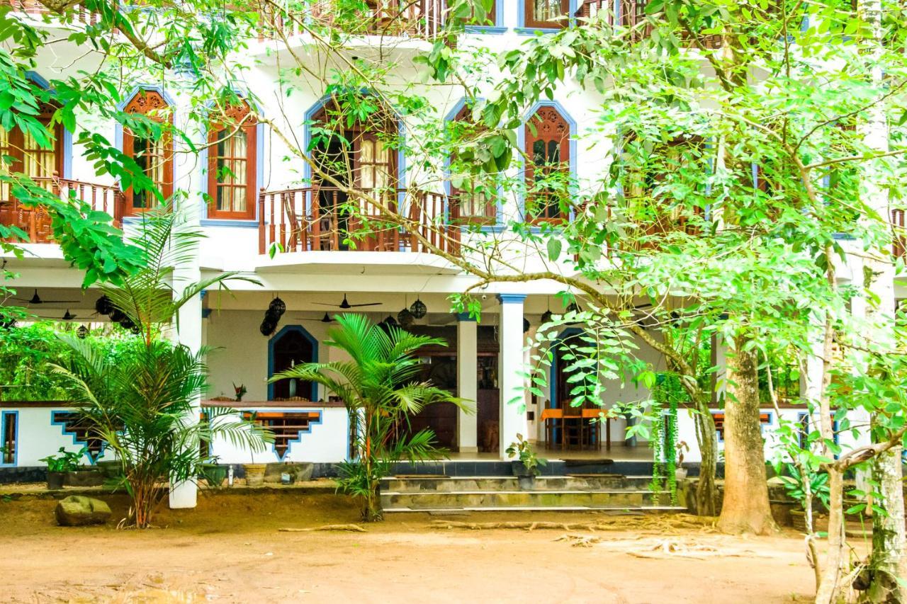 No Name Rest Hotell Unawatuna Exteriör bild